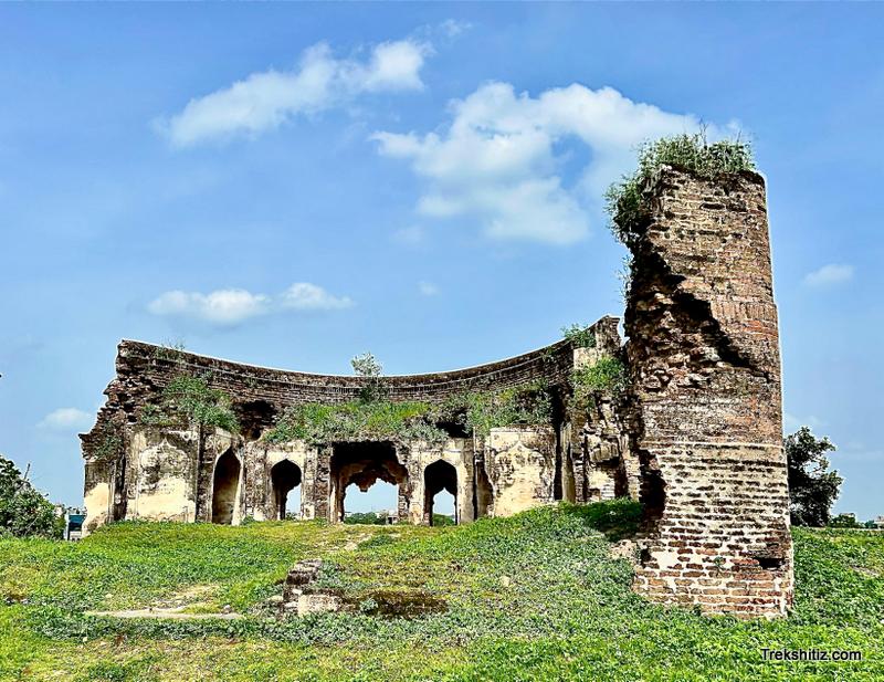 Akola Fort (Asadgad Fort)